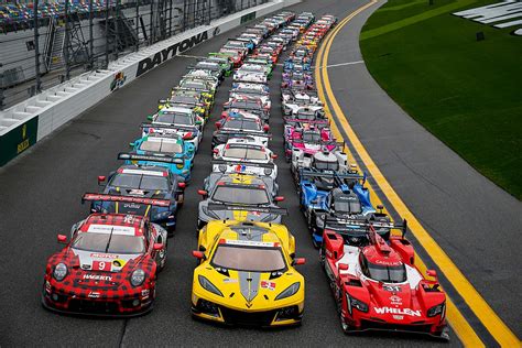 who is leading rolex 24|2024 rolex 24 hours.